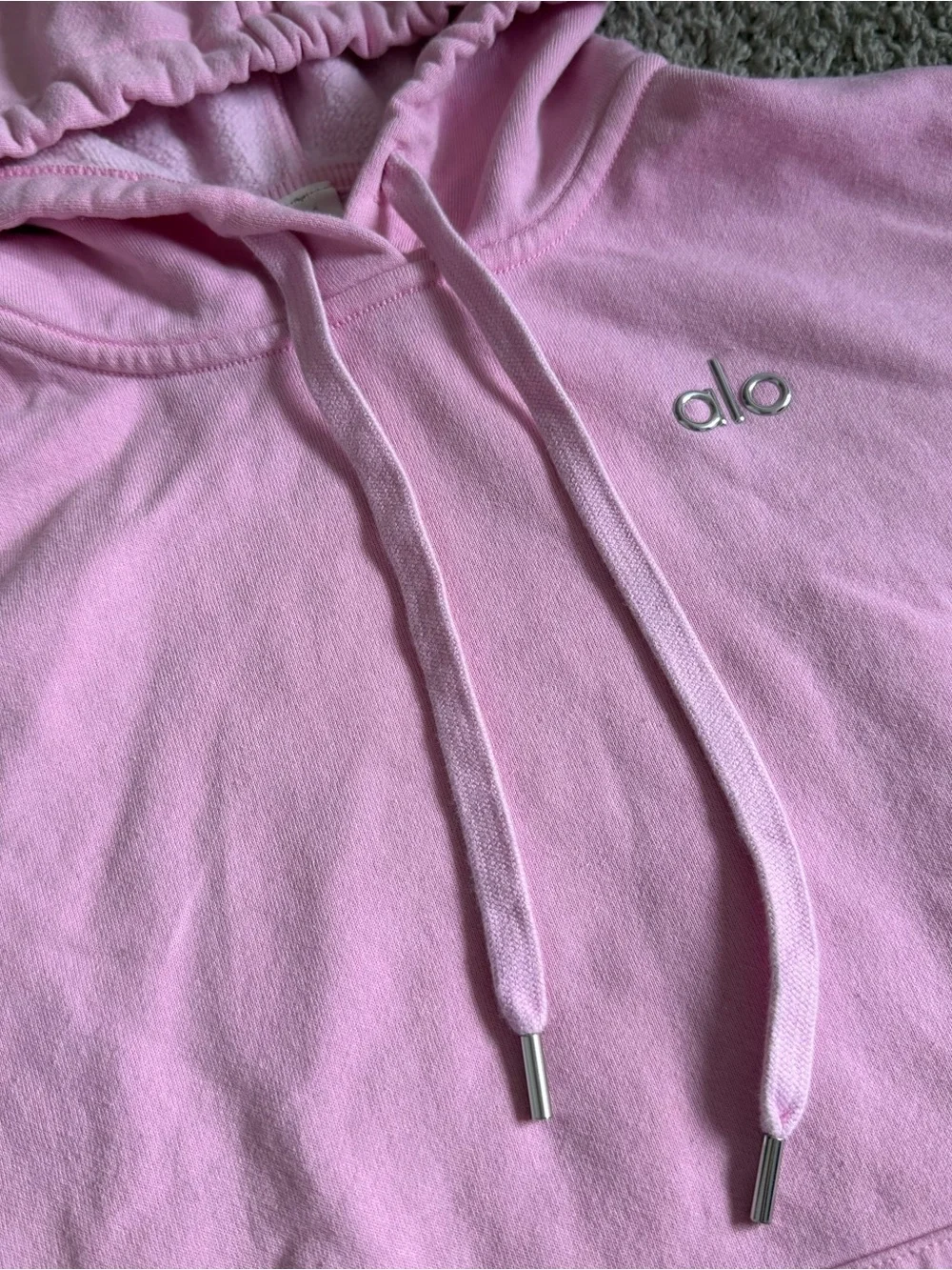 Alo Yoga Pink Accolade Pullover Hoodie